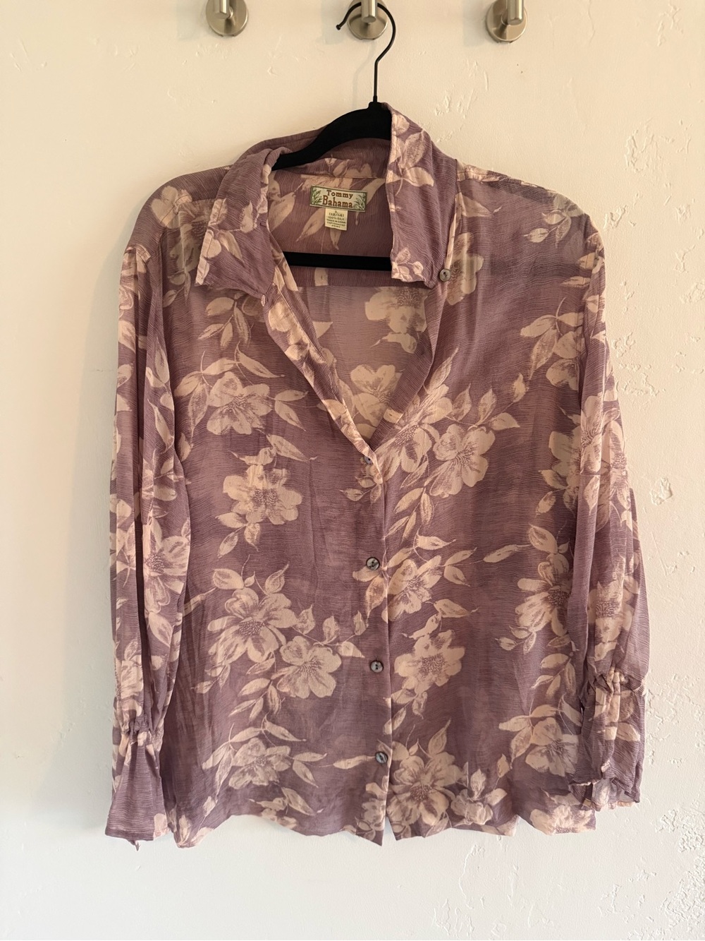 Vintage Tommy Bahama - Silk - Floral Button-Up Shirt in Lavender Cream